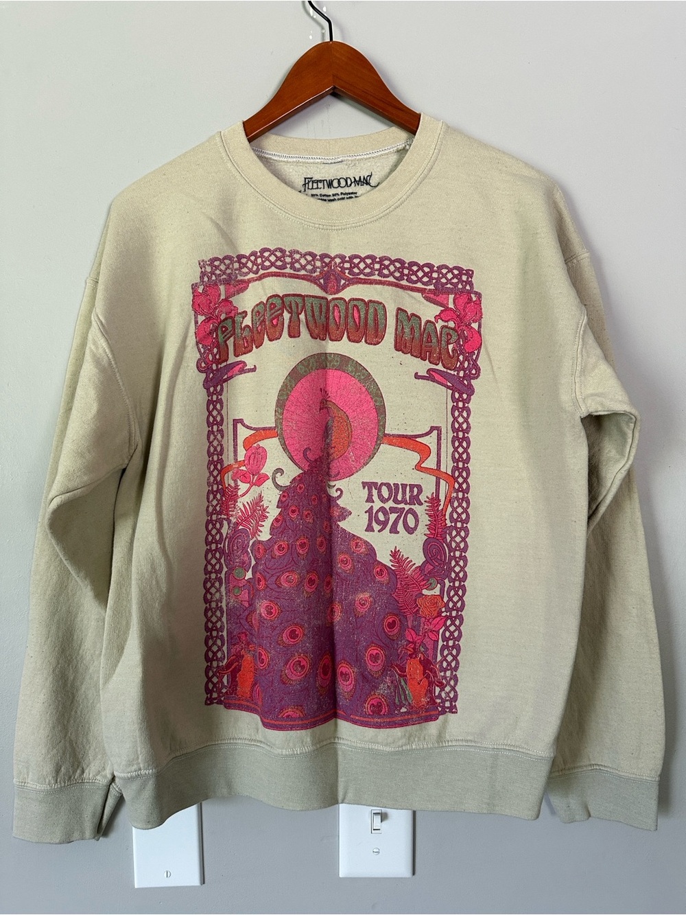Fleetwood Mac Tour 1970 Graphic Sweatshirt - Cream with Pink Print